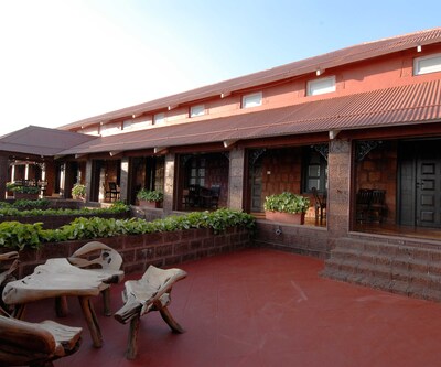 Fountain Hotel